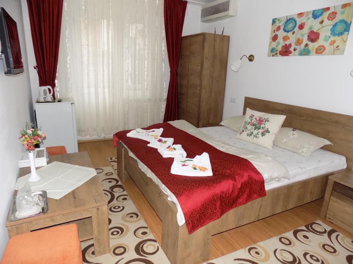 Pension Eden Băile Herculane Exterior foto